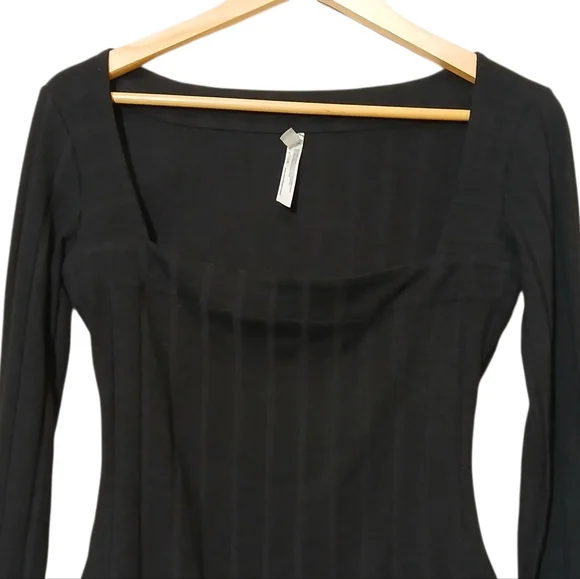 Free People Black Ribbed Bodysuit Square Neckline Party Cocktails Concerts - Picture 7 of 10